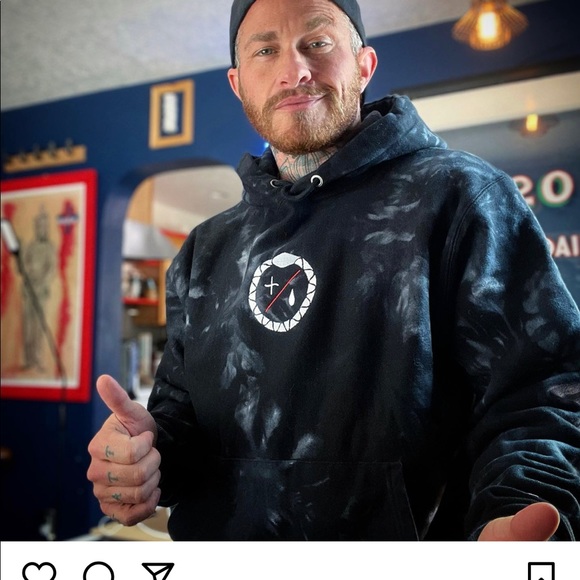 Meet your Posher, Aaron - Picture 3 of 3